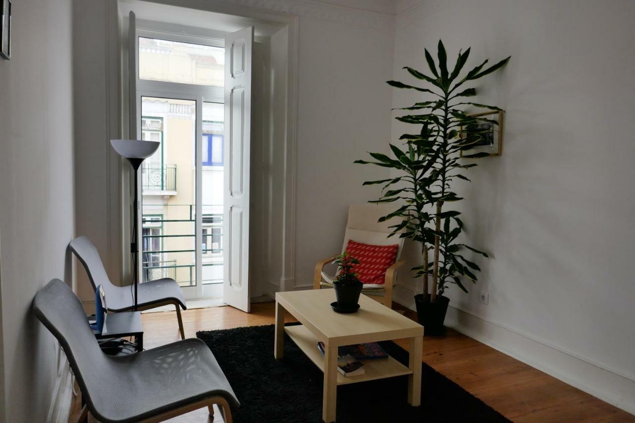 Fernando Pessoa Lisbon Rooms Buitenkant foto